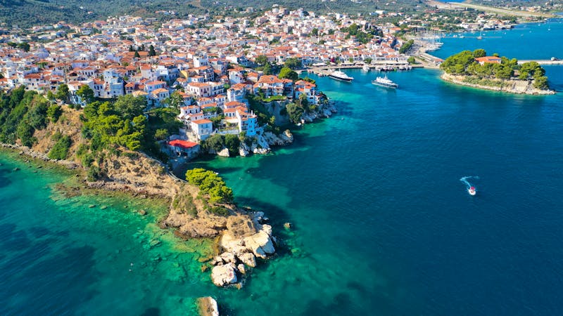 Altstadt von Skiathos - ©aerial-drone - stock.adobe.com