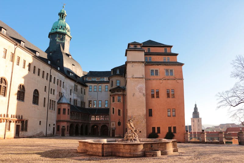 Schlossmuseum mit Brunnen in Sondershausen  - ©Pixel62 - stock.adobe.com