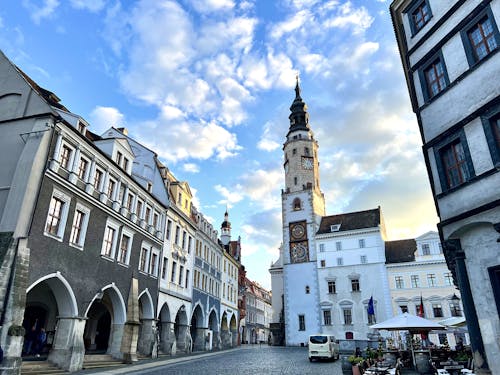 Görlitz - Untermarkt mit Rathaus in der Altstadt &ndash; &copy; Andy Nguyen - Eberhardt TRAVEL