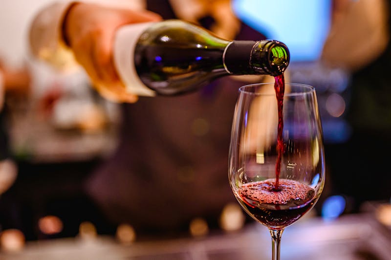 Bordeaux Rotwein - ©Take Production - stock.adobe.com