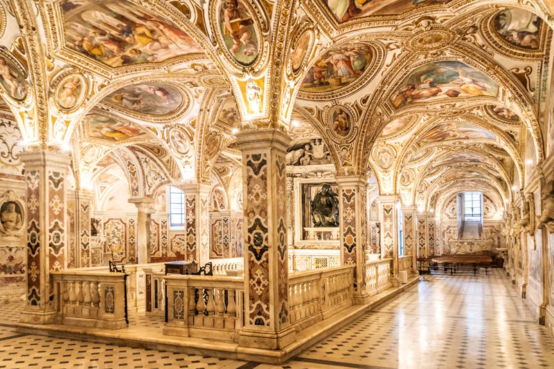 Krypta in der Kathedrale von Salerno  - ©Simone - stock.adobe.com