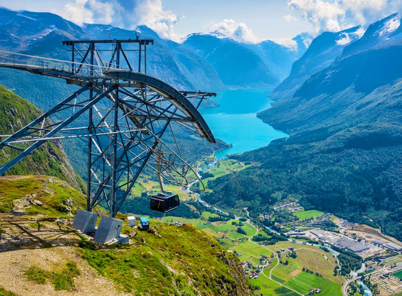 Seilbahn zum Berg Hoven in Loen - Skylift - ©estivillml - stock.adobe.com