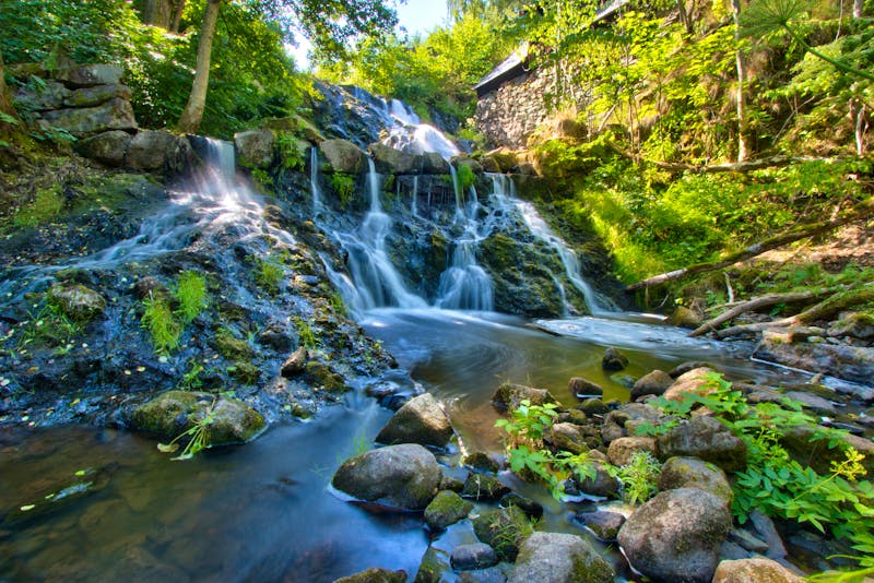 Wasserfall in Röttle - Gränna - ©João Figueiredo - stock.adobe.com