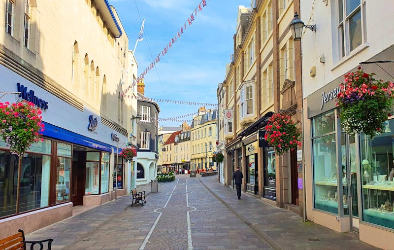 Stadtbummel in St. Helier auf Jersey - ©Kristin Weigel - Eberhardt TRAVEL
