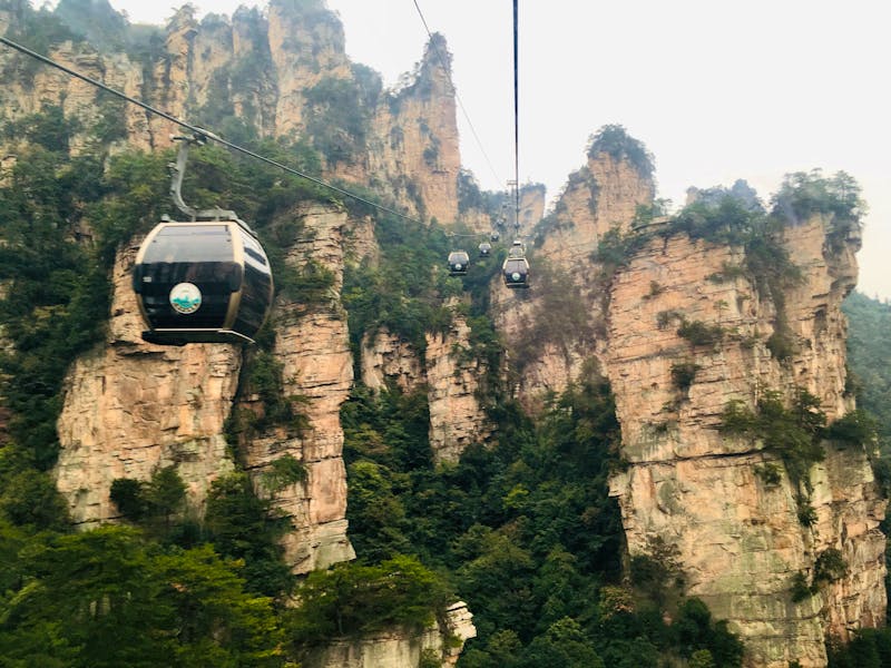 Tian Zhi Shan Gerbirge im Zhangjiajie National Park - Seilbahnfahrt auf den Tanzi - ©GK_musaico - stock.adobe.com