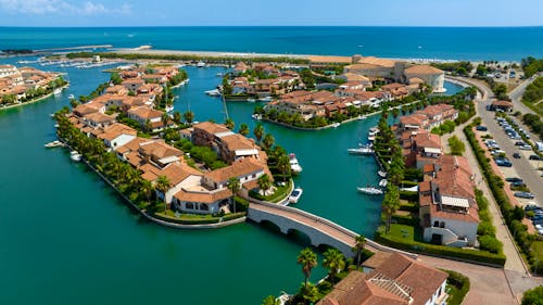 Blick auf die Marina von Policoro &ndash; &copy; Stefano Tammaro - stock.adobe.com