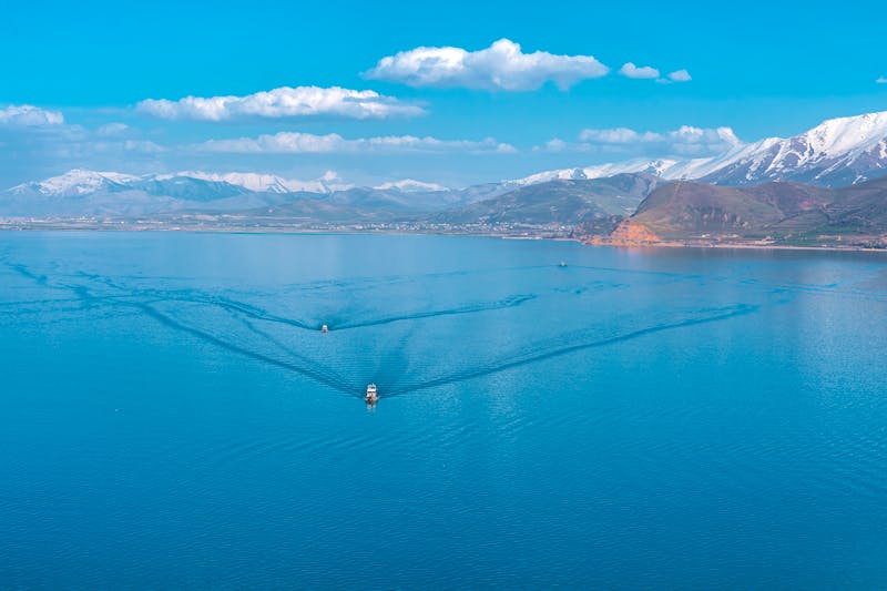 Bootsfahrt zur Insel Akdamar im Vansee - Türkei - ©kenan - stock.adobe.com