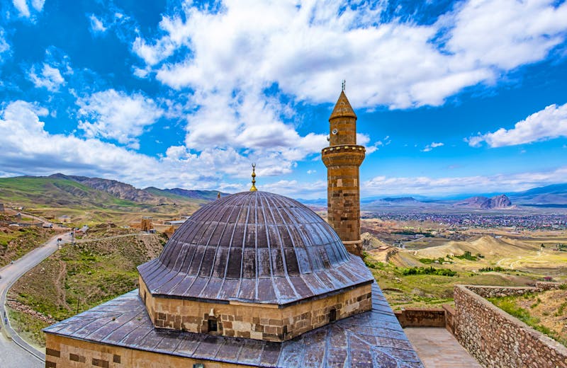 Blick auf Dogubeyazit in der Türkei - ©Naeblys - stock.adobe.com