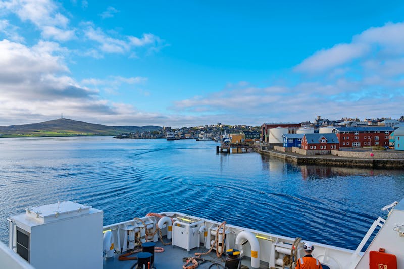 Fähre in Lerwick - Shetland - ©Ezio Gutzemberg - stock.adobe.com