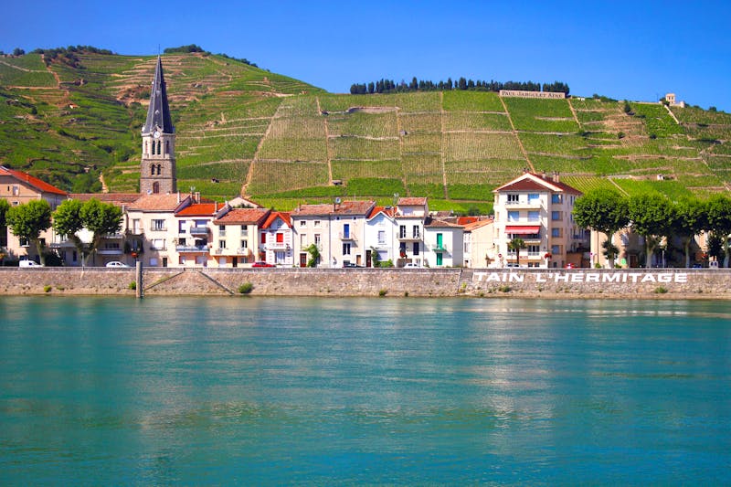 Tain-l’Hermitage an der Rhône - ©into the wild - stock.adobe.com