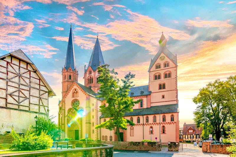 Marienkirche in der Altstadt von Gelnhausen in Hessen - ©Sina Ettmer - stock.adobe.com