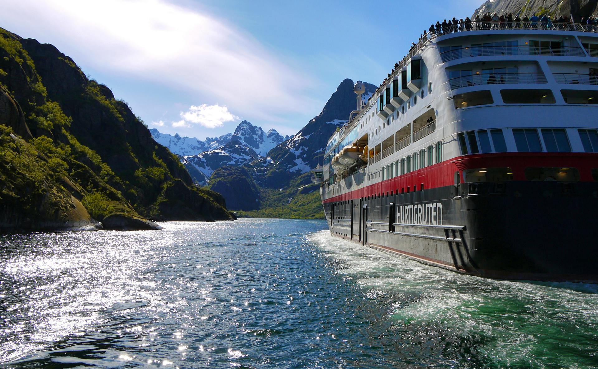 MS Midnatsol - Reise von Kirkenes nach Bergen und Flambahn&nbsp;&ndash;&nbsp;&copy;&nbsp;Hurtigruten / Gastbild Fleckstein Werner