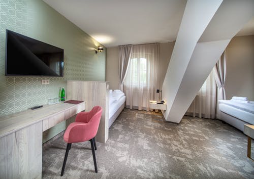 Tschechien - Franzensbad - Spa Hotel Esplanade - Zimmerbeispiel Doppelzimmer Standard &ndash; &copy; Spa Hotel Esplanade Franzensbad