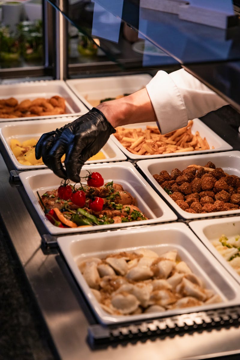 Buffet im Hotel Forest Park – ©Marcin Ksiazczyk