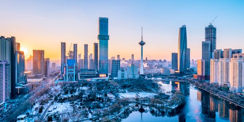  Skyline des Jugendparks in Shenyang, China &ndash; &copy; Govan - stock.adobe.com