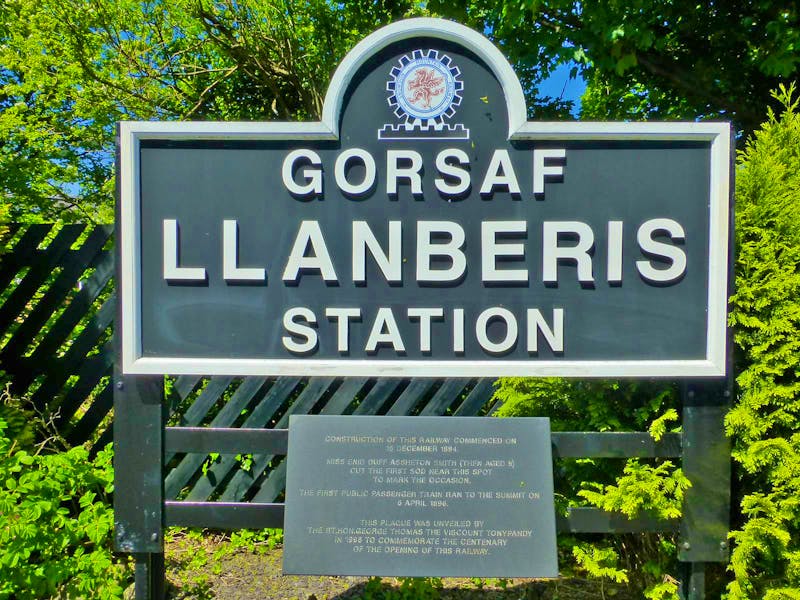 Snowdon Mountain Railway Station in Llanberis - ©Ralf Kuchenbecker - Eberhardt TRAVEL