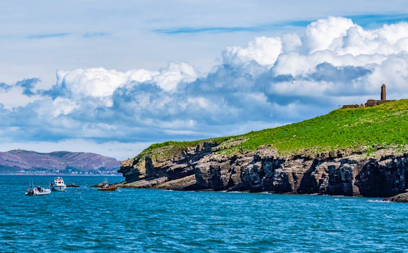 Bootsfahrt zur Puffin Island im Norden von Wales - ©Gail Johnson - stock.adobe.com