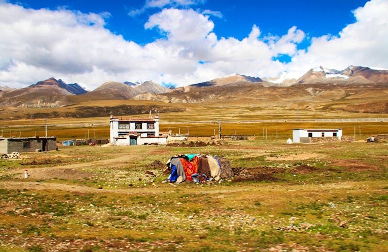 Zugfahrt mit der Tibet-Bahn - ©Crystaltmc - stock.adobe.com