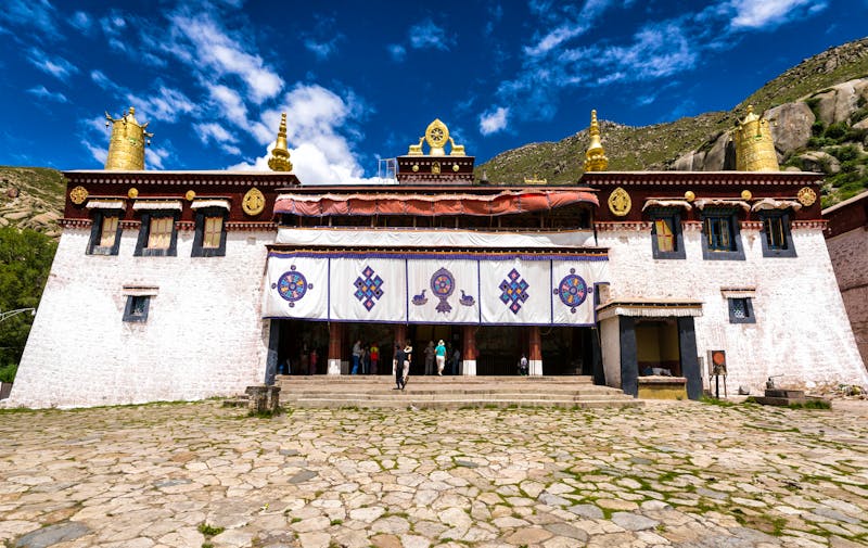Sera-Kloster bei Lhasa - ©vladimirzhoga - stock.adobe.com