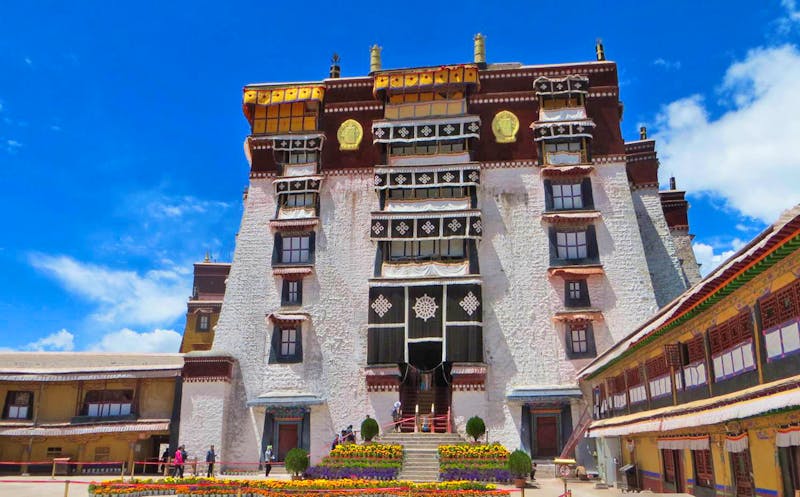 Besuch des Potala Palastes in Lhasa - ©Annette Weise - Eberhardt TRAVEL