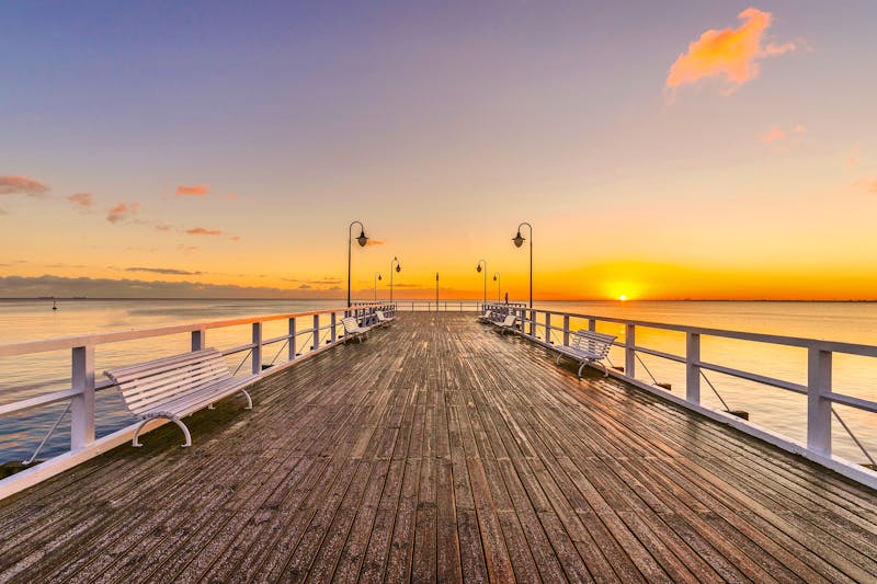 Sonnenaufgang an Seebrücke Polen - ©HORECA MEDIA - stock.adobe.com