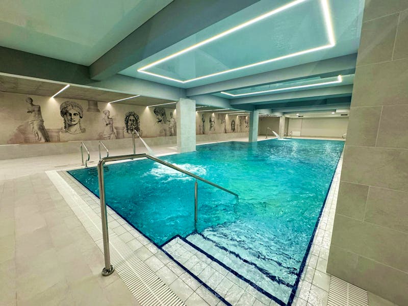 Schwimmbad im Platino Mare – ©IdeaSpa
