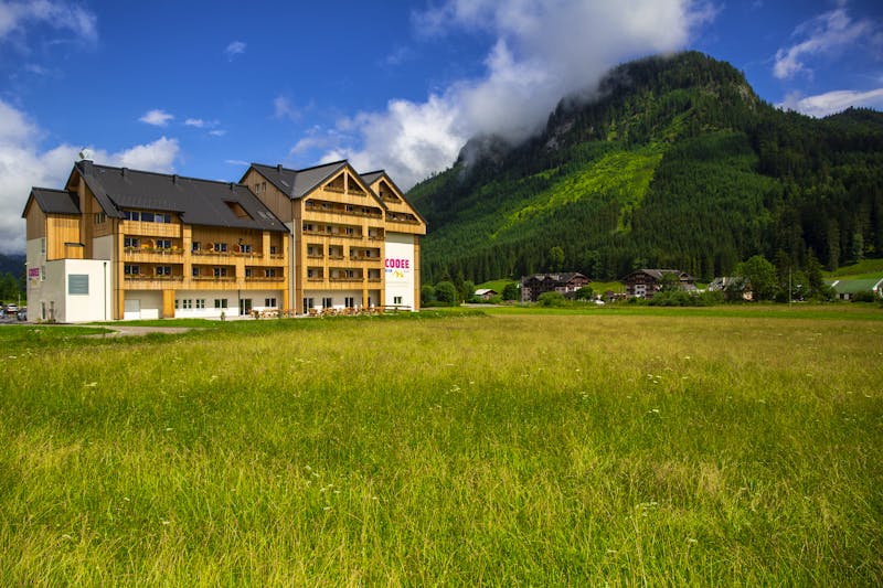 Außenansicht Cooee alpin Hotel Dachstein - © COOEE alpin Hotels