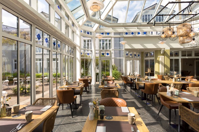 Vju Restaurant-Strandläufer Wintergarten – ©Vju Hotel Rügen