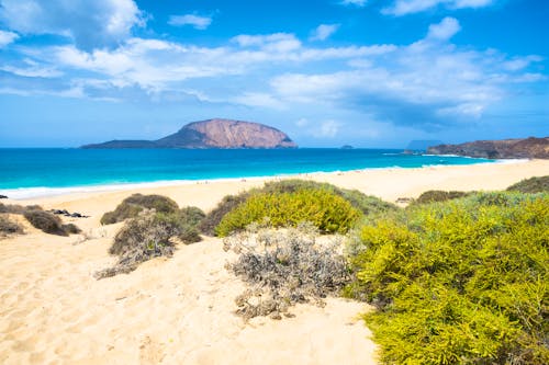 Strand auf der Kanareninsel La Graciosa &ndash; &copy; Nido Huebl - stock.adobe.com