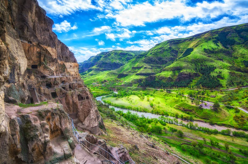 Höhlenstadt Wardsia in Aspindsa, Samzche-Dschawachetien (Georgien) - ©Biskariot - Adobe Stock