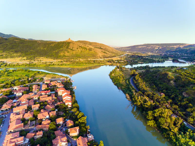 Kura Fluss in Mtskheta, Georgia  - &copy;Dmytro Kosmenko - stock.adobe.com