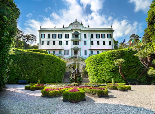 Villa Carlotta in Tremezzo am Comer See &ndash; &copy; rudikaller - stock.adobe.com