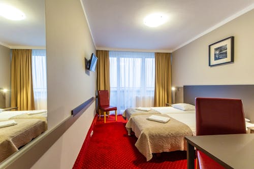 Zimmerbeispiel Doppelzimmer mit Balkon im Hotel New Skanpol &ndash; &copy; IdeaSpa