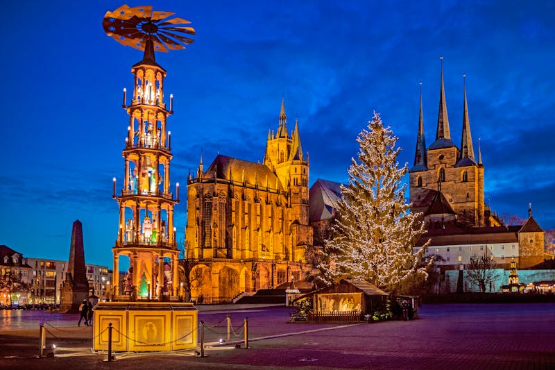 Erfurt - Weihnachtlicher Domplatz - ©SnapArt - stock.adobe.com