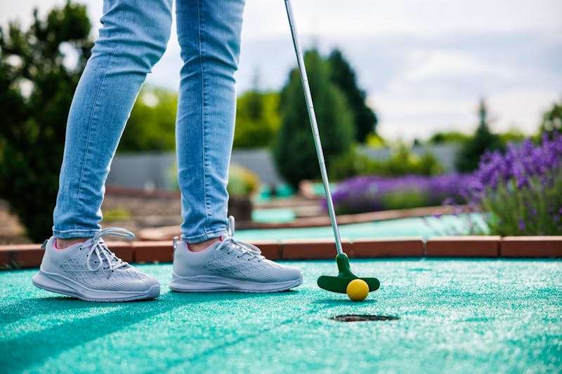 Minigolf - ©encierro - stock.adobe.com