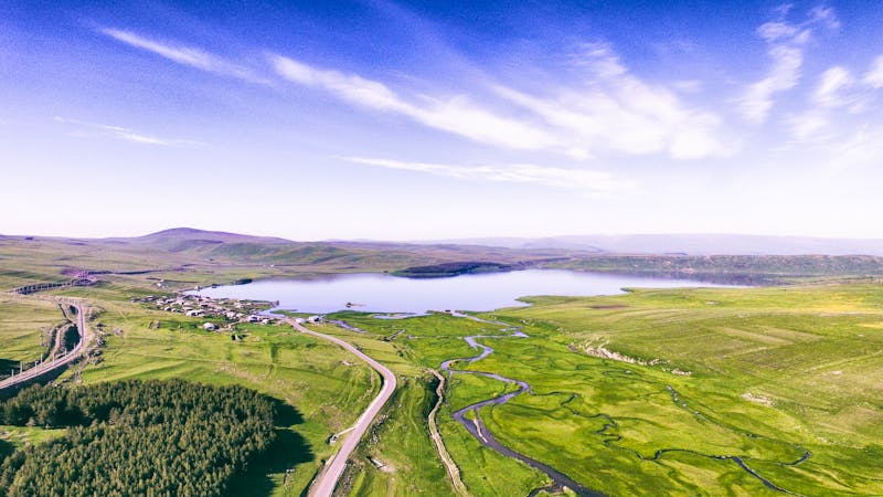 Saghamo See in Georgia - ©george - stock.adobe.com