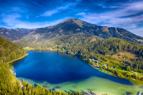 Erlaufsee in Niederösterreich &ndash; &copy; mdworschak - stock.adobe.com