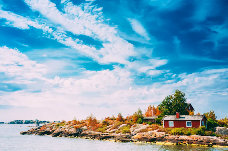 Helsinki - Insel in der Nähe von Hafen und Kai - &copy;Ryhor Bruyeu (Grisha Bruev / Grigory Bruev)