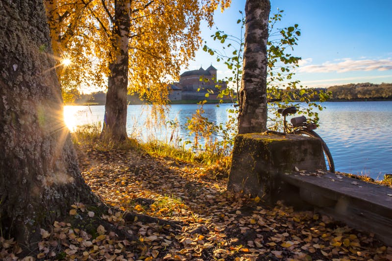 Hämeenlinna im Herbst mit Blick auf die Festung - ©alexander_popkov - stock.adobe.com
