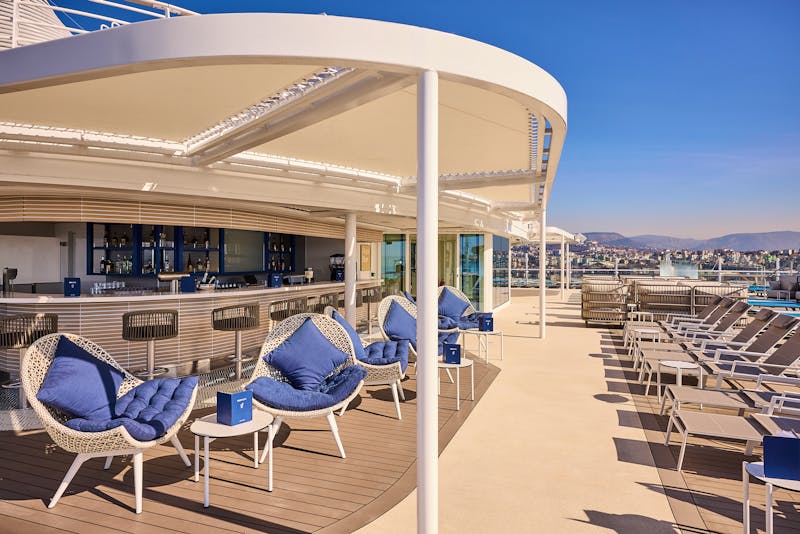 Poolbar auf der Mein Schiff Relax - ©René Supper