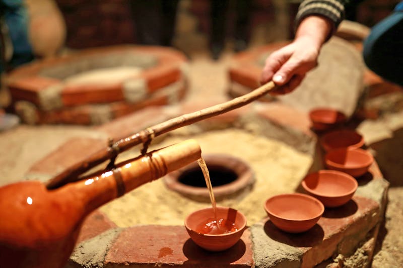 Qvevri - Weingefäße in Georgien - ©Arkady Chubykin - stock.adobe.com
