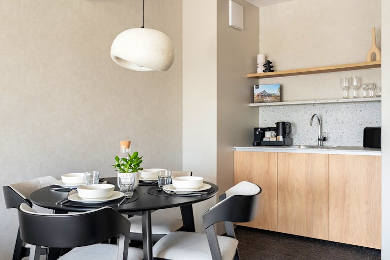 NICKEL Resort & Wellnest in Grzybowo bei Kolberg - Suite/Deluxe Apartment Küche – ©Nickel Resort & WellNest
