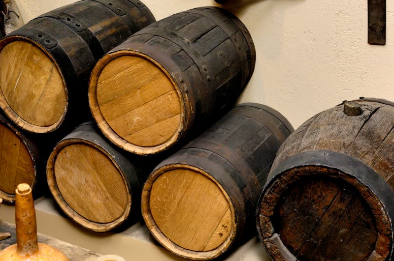 Weinfässer im Weinmuseum - ©Alx - stock.adobe.com