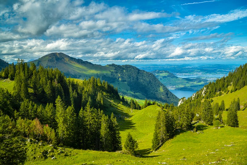 Klewenalp bei Beckenried - malerischer Blick auf die umliegenden Berge  - ©Michal - Adobe Stock