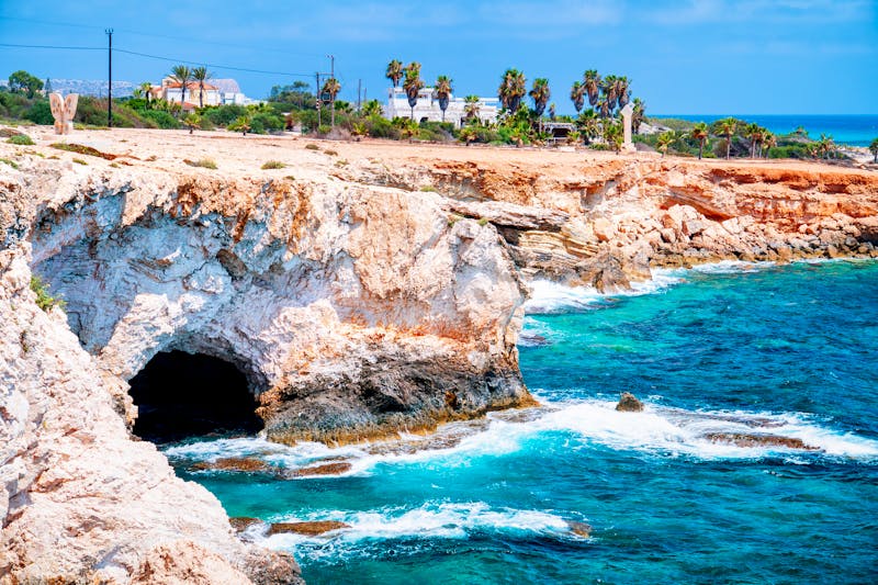 Küstenweg an den Klippen bei Ayia Napa - ©Tomasz - stock.adobe.com