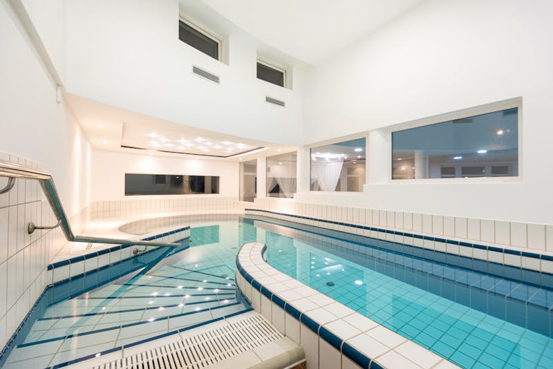Lotus Therme Hotel & Spa in Heviz - Hallenbad – ©Lotus Therme Hotel & Spa