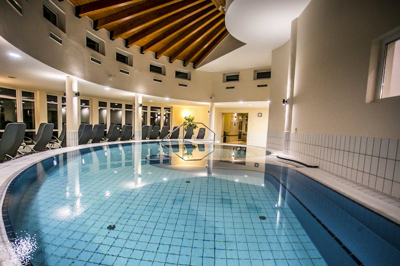 Lotus Therme Hotel & Spa in Heviz - Hallenbad – ©Lotus Therme Hotel & Spa