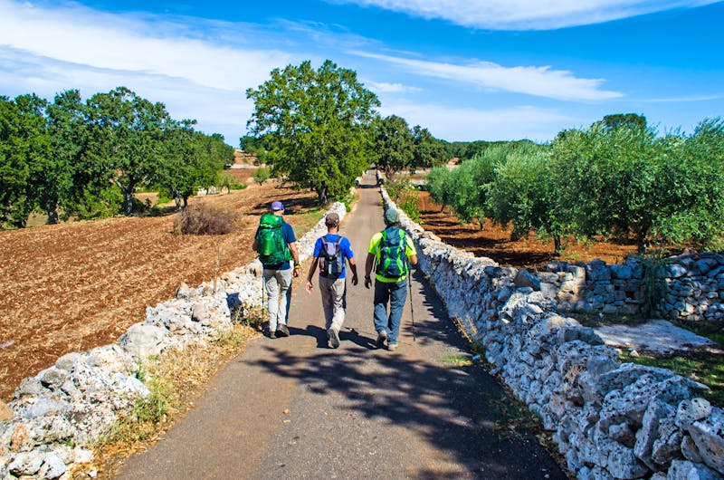 Wanderer in Apulien - ©Andrea Vismara - stock.adobe.com