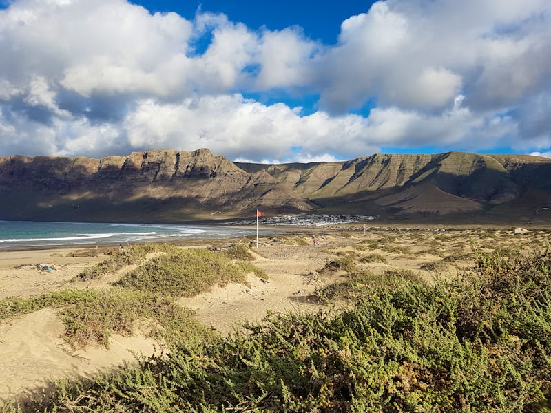 Farmara Bucht auf der Kanarischen Insel Lanzarote  - ©Aguamonte tours 