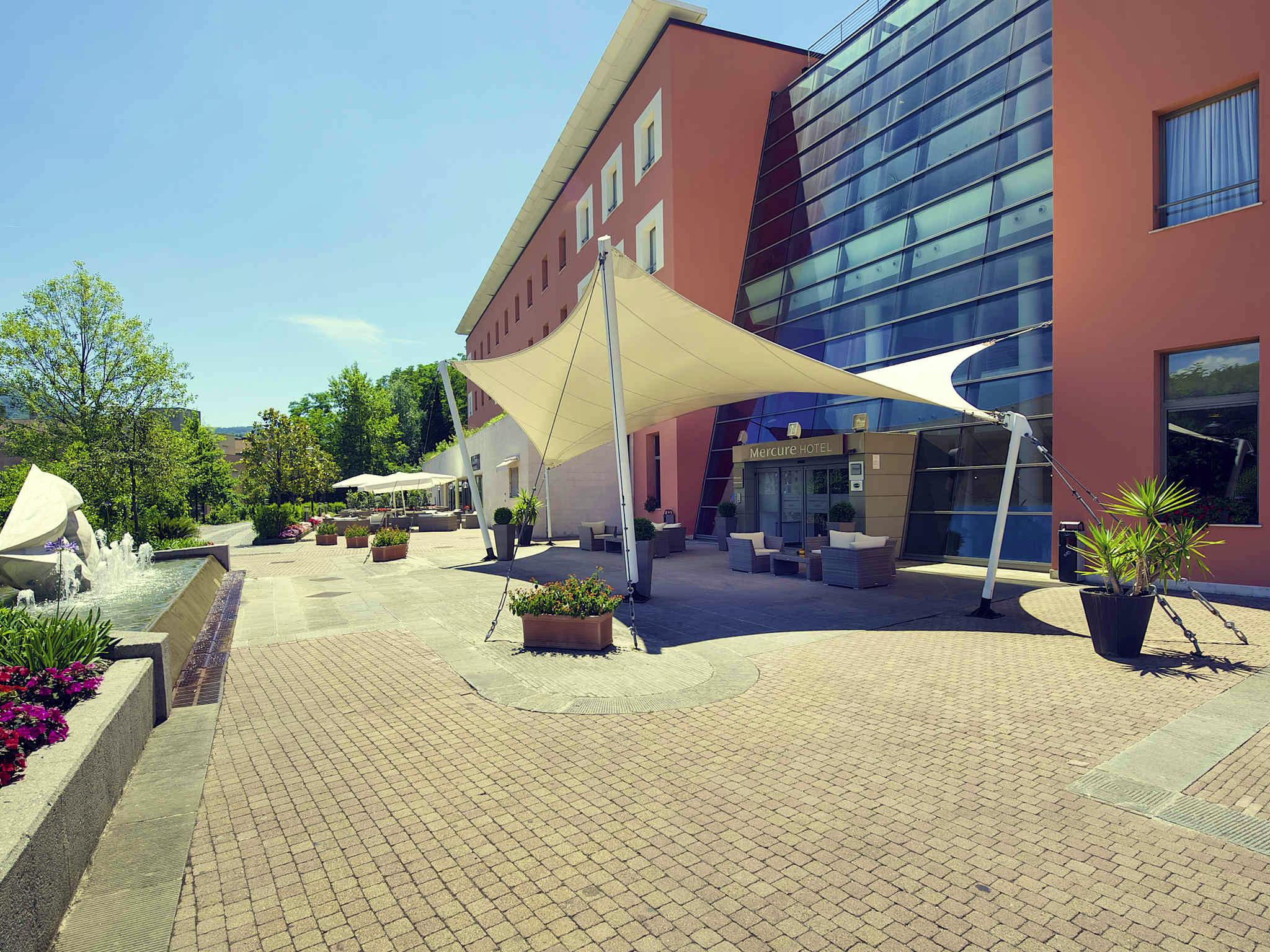 Hotel Mercure Genova San Biago in Genua, Italien - Eingang &nbsp;&ndash;&nbsp;&copy;&nbsp;Hotel Mercure Genova San Biago